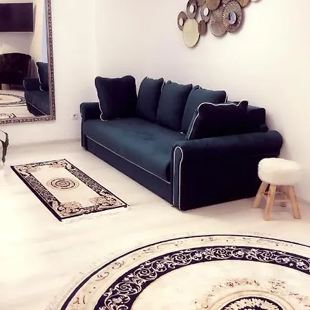 Cozy Studio Urban Апартаменти